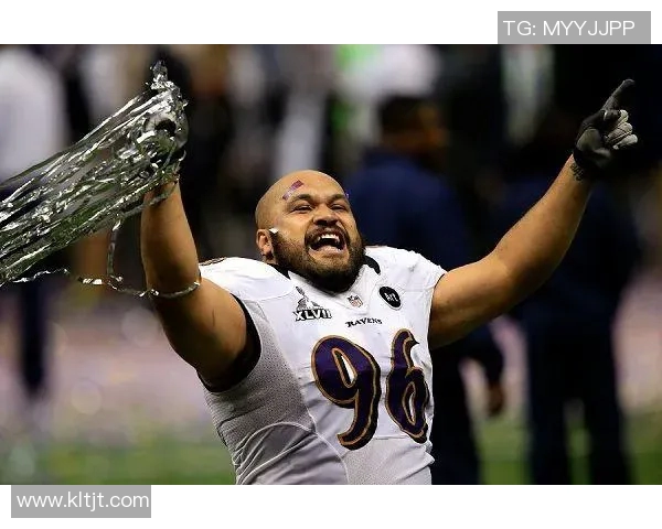 路易斯与埃里克的巅峰对决谁能胜出引发热议与期待 路易斯与埃里克的巅峰对决谁能胜出引发热议与期待