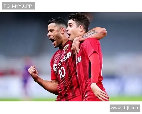 迈尼昂：从青年才俊到足球巨星的华丽转身与传奇之路